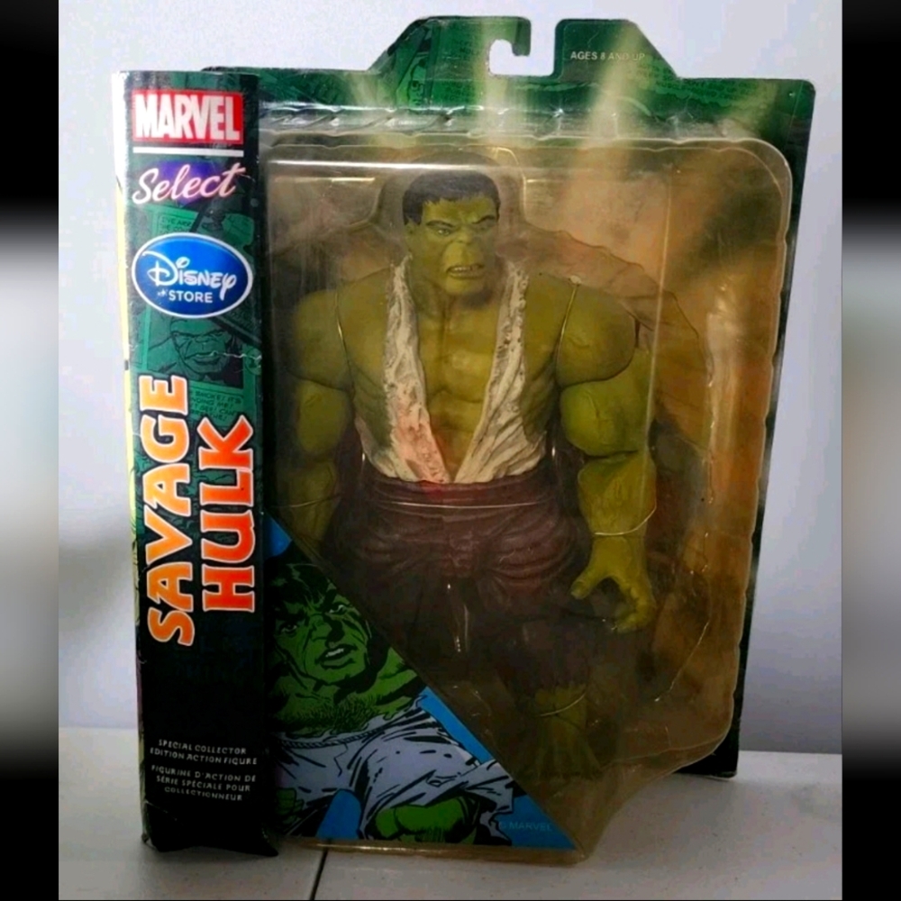 Marvel Select Savage Hulk Action Figure